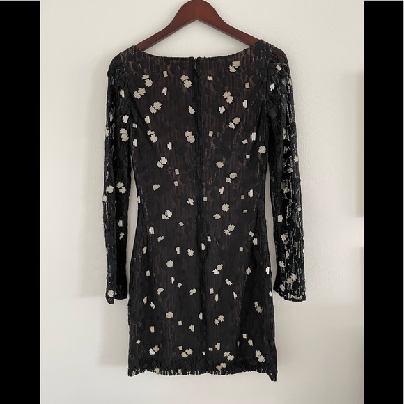 DVF Zarita Silver Bubbles Dress | 2 - Picture 7 of 9